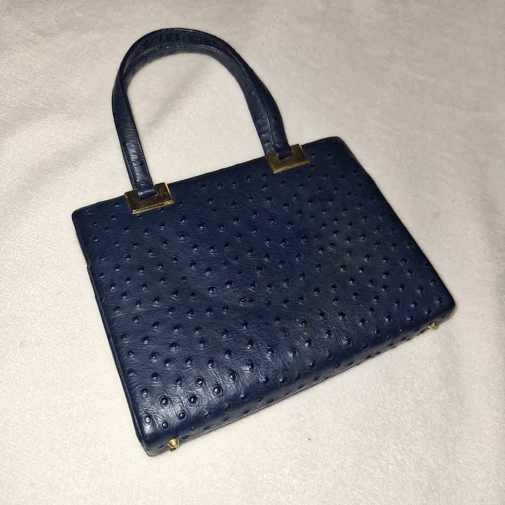 Koret Leather purse